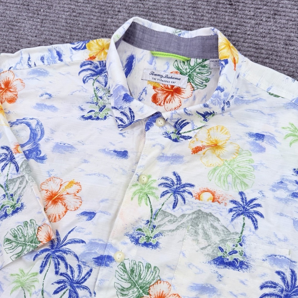 Tommy Bahama Veracruz Cay Button Up Shirt Men's Size 2XLB Hawaiian Floral Beach